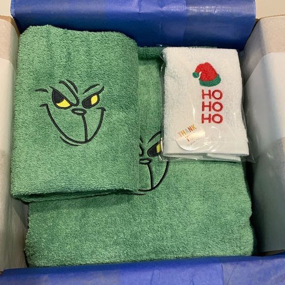 💚🎄BRAND NEW🌟BEST SELLER💚set of GRINCH towels💚 - Picture 4 of 4
